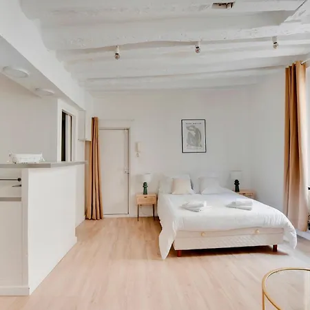 Appartement Saint Placide Cannette