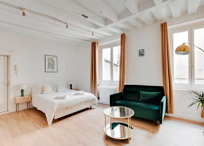 Saint Placide Cannette Apartment Paris